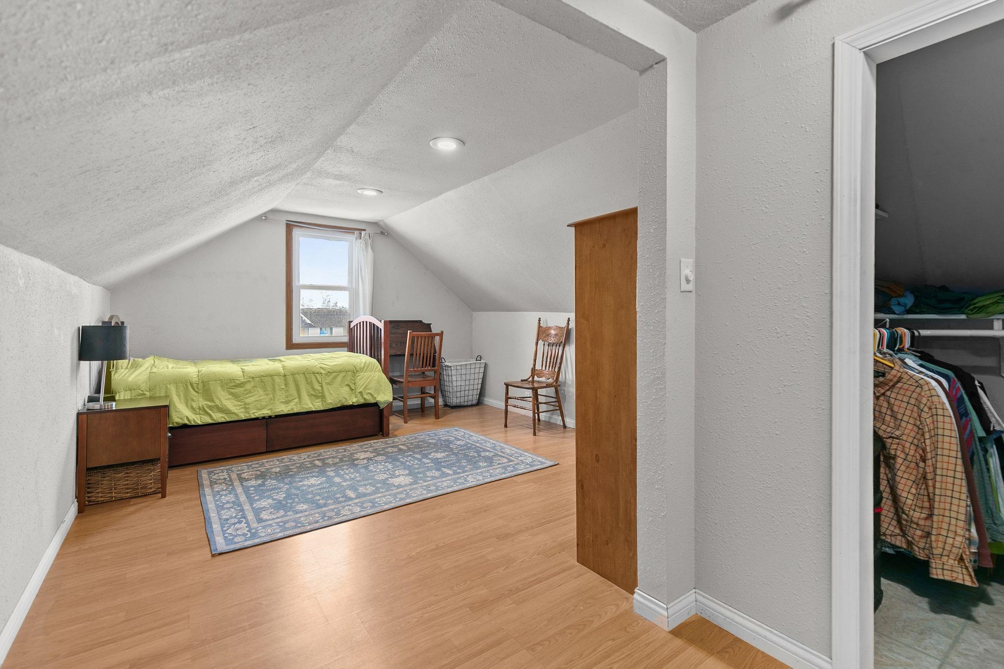 1009 Jefferson Street Oshkosh, WI 54901 - Photo 17 of 20
