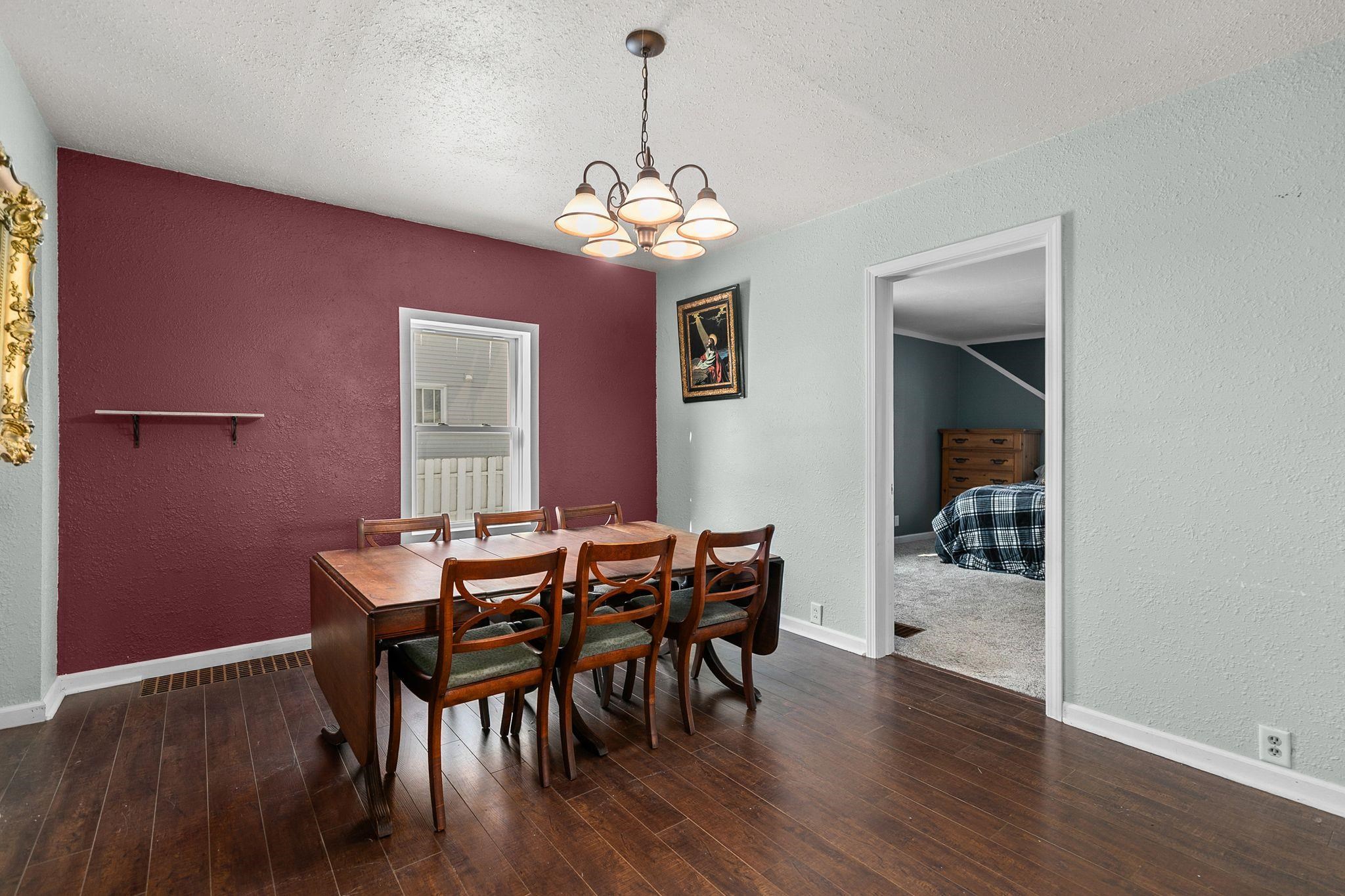 1009 Jefferson Street Oshkosh, WI 54901 - Photo 8 of 20