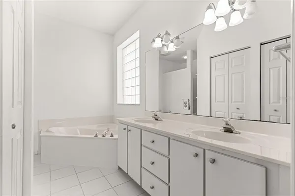 $274,000 | 2380 Northwest 53rd Avenue Road, Ocala, FL 34482