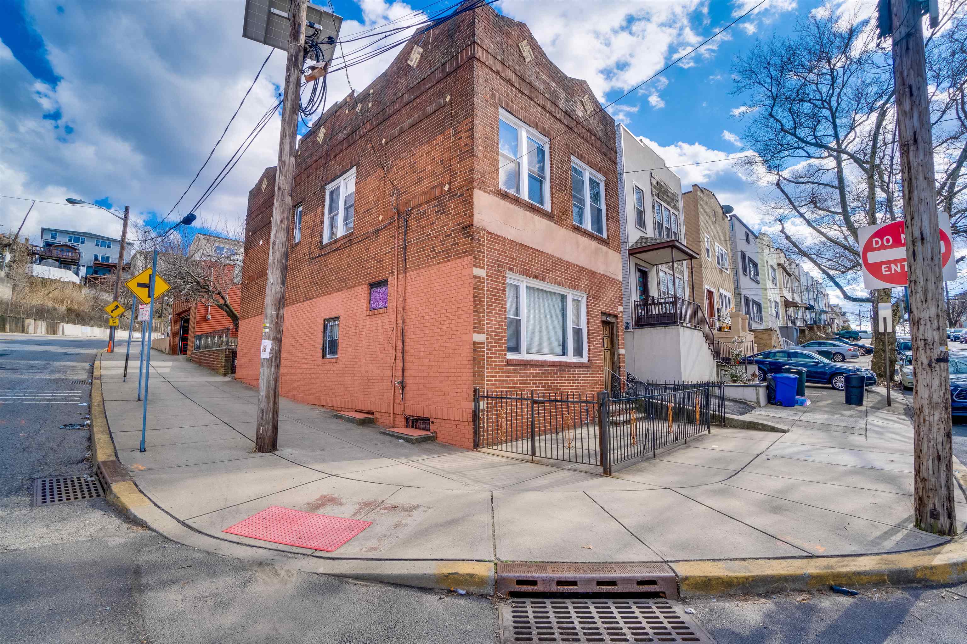 678 Liberty Avenue, Unit 2 Jersey City, NJ 07307 - Photo 16 of 19