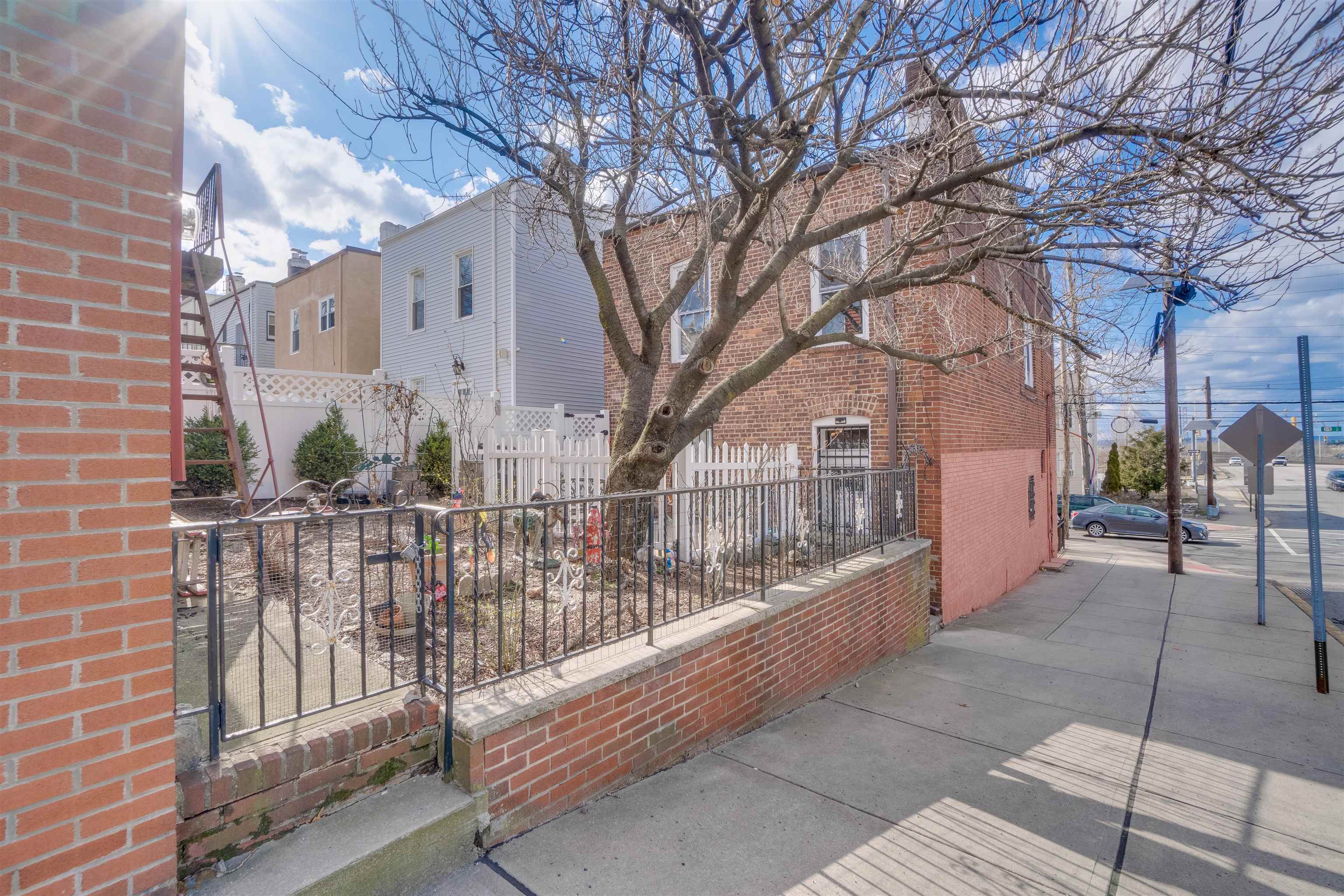 678 Liberty Avenue, Unit 2 Jersey City, NJ 07307 - Photo 17 of 19