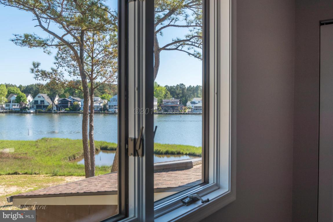 36 Saltgrass Road Ocean Pines, MD 21811 - Photo 50 of 70 a view of a room with lake view