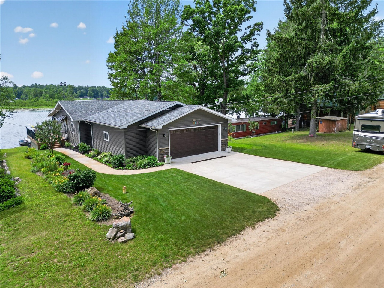 1630 South Colonel Point Drive Crystal, MI 48818 - Photo 49 of 64