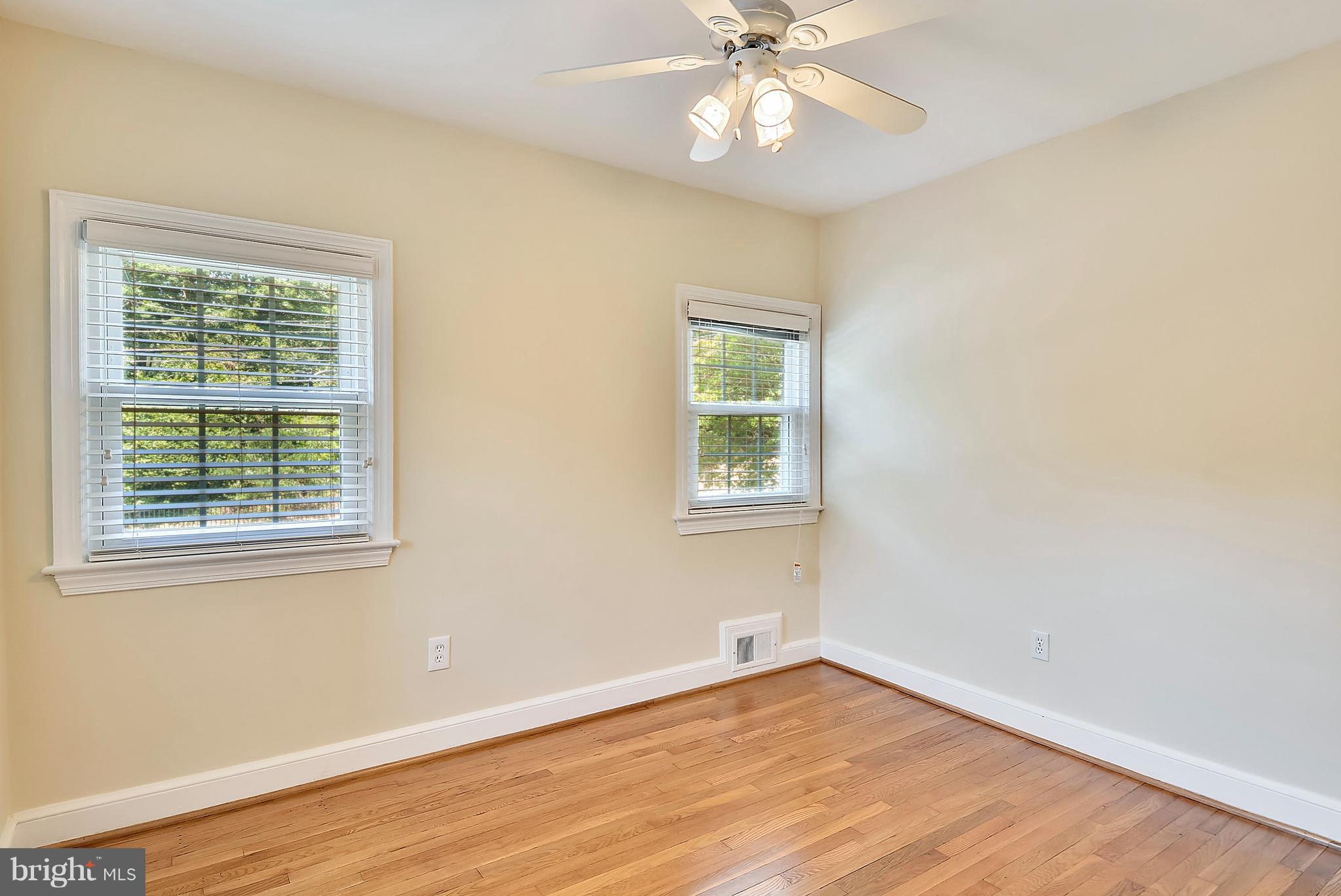 6214 Greentree Road Bethesda, MD 20817 - Photo 14 of 27 Bedroom