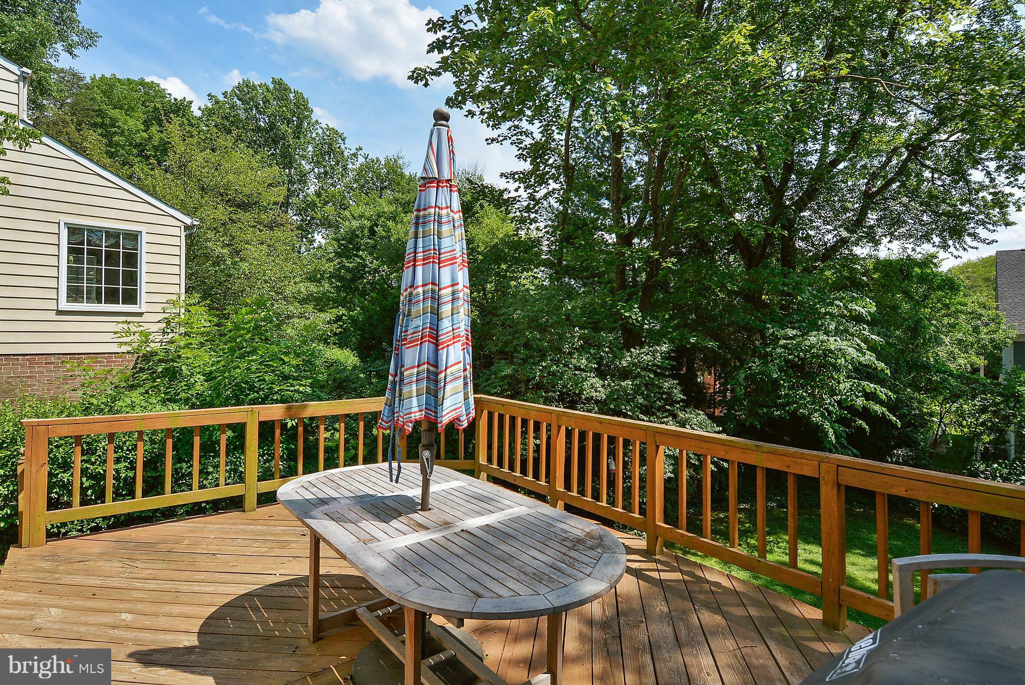 6214 Greentree Road Bethesda, MD 20817 - Photo 22 of 27 Exterior (Rear)