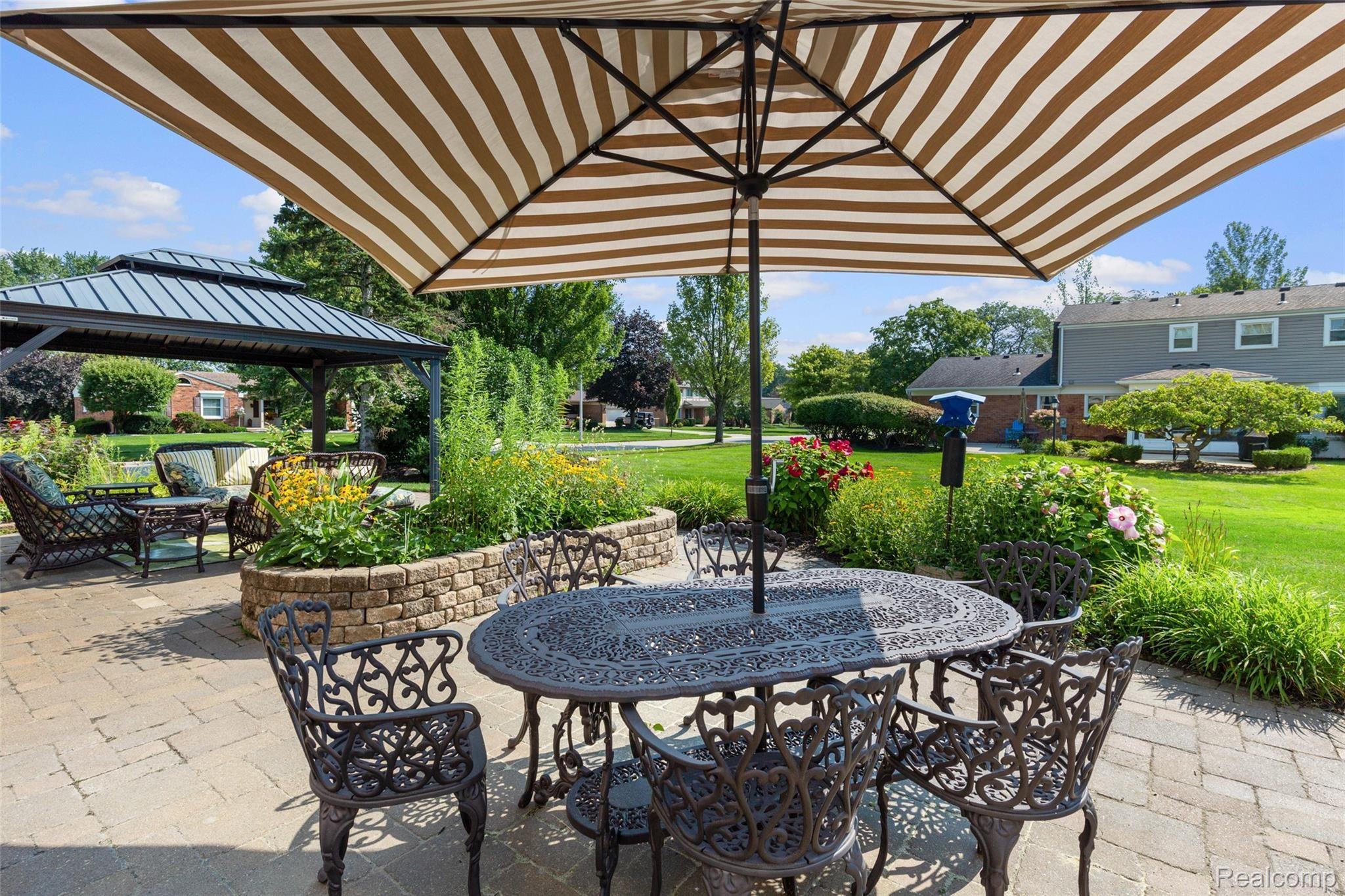 17672 Wayne Road Livonia, MI 48152 - Photo 19 of 23 592A4639.jpg