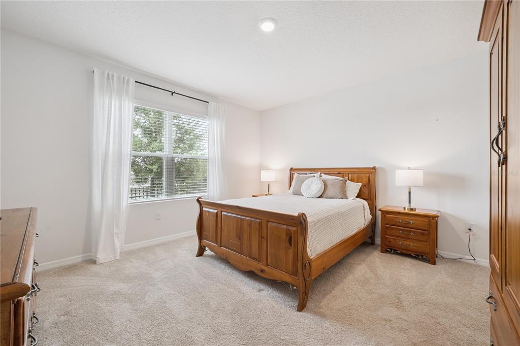 2698 Rowan Street Tavares, FL 32778 - Photo 13 of 36