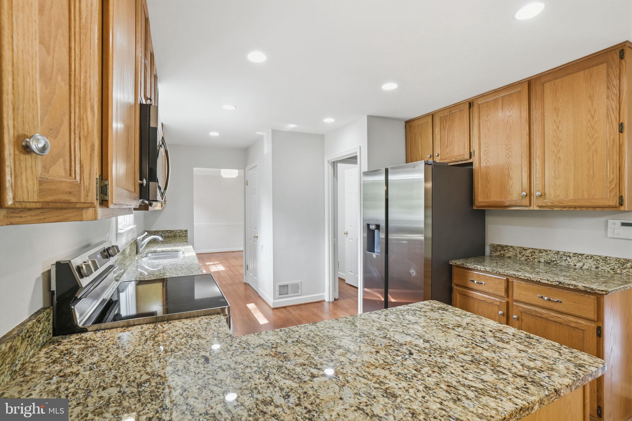 7216 Reservation Drive Springfield, VA 22153 - Photo 14 of 52
