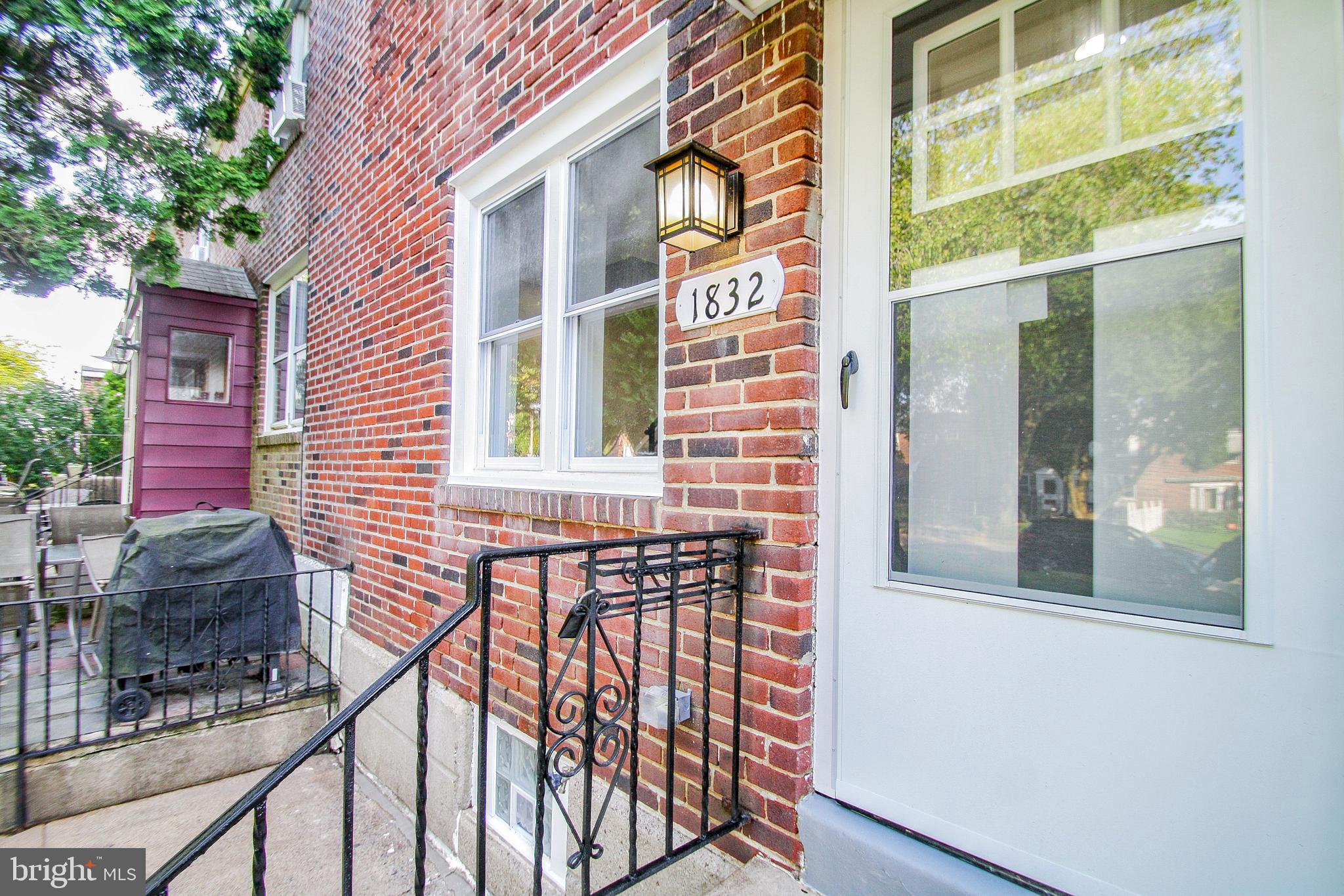 1832 Merribrook Road Philadelphia, PA 19151 - Photo 4 of 57 Gallery Image 4