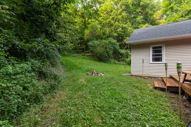 $529,900 | E11330 Allen Road, La Farge, WI 54639