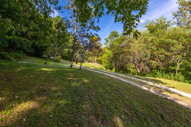 $529,900 | E11330 Allen Road, La Farge, WI 54639