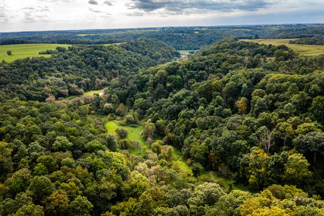 $529,900 | E11330 Allen Road, La Farge, WI 54639