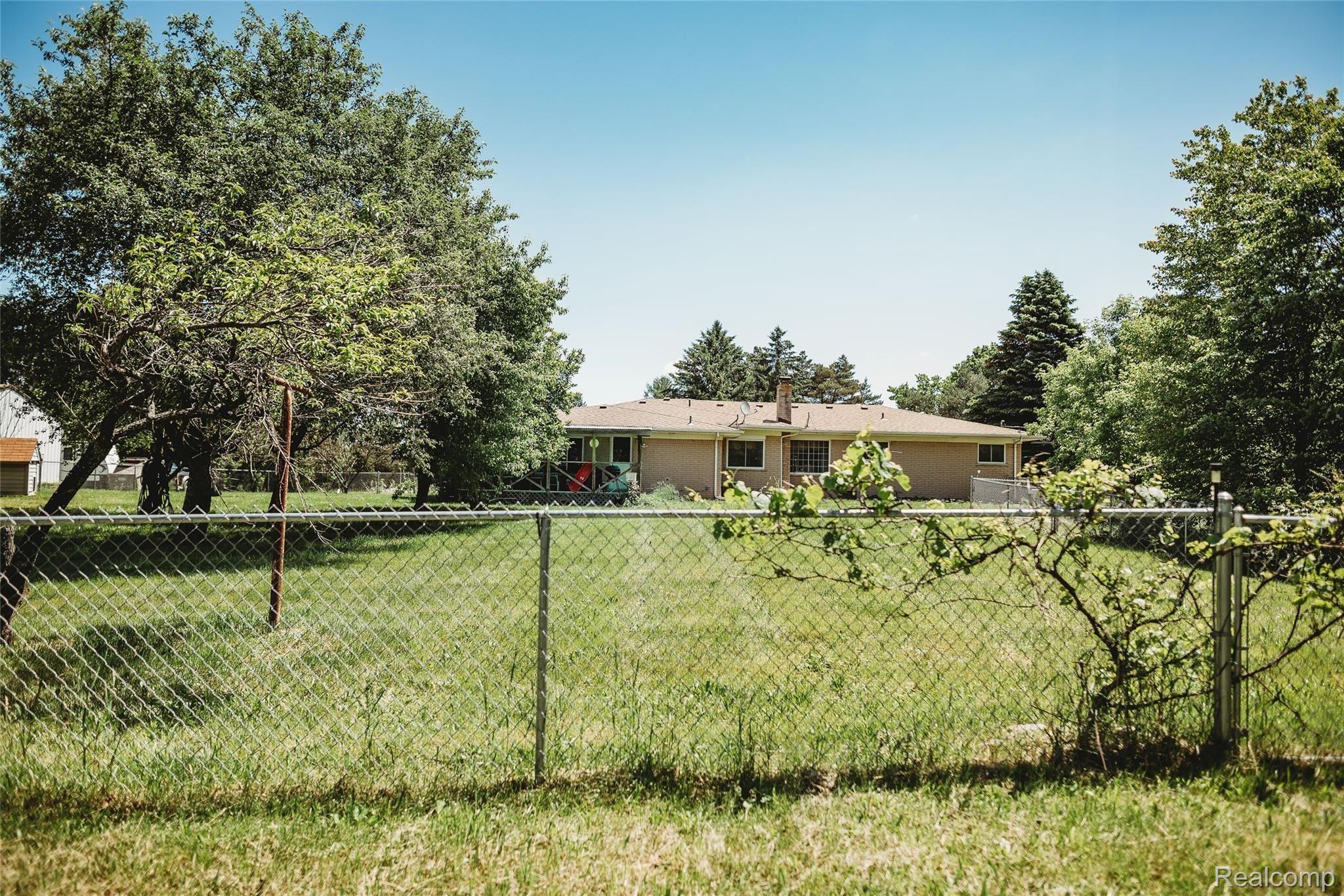 2472 Miller Road Metamora, MI 48455 - Photo 32 of 32 8G0A1622.jpg