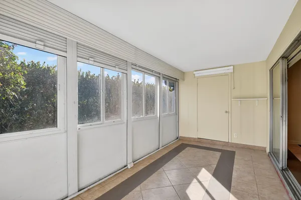 $1,850 | 374 Bennington Lane, Lake Worth, FL 33467