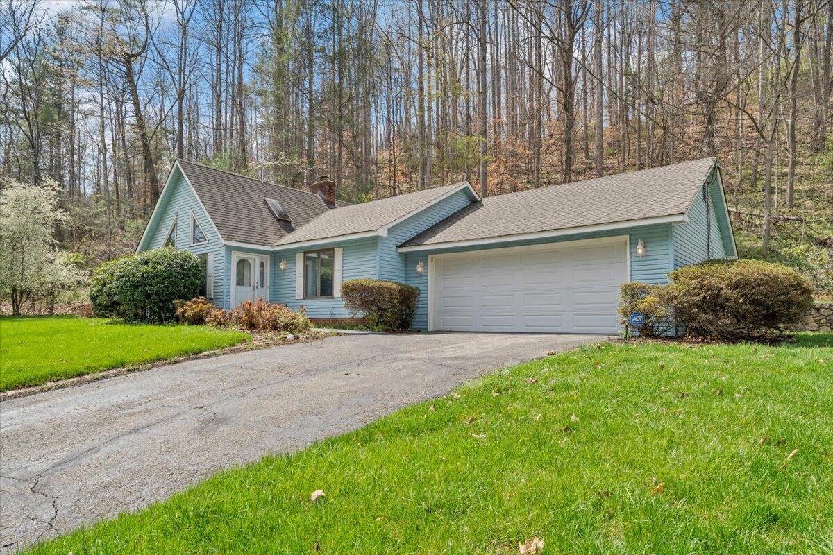 6505 Poage Valley Road Roanoke, VA 24018 - Photo 1 of 53 02-MIB05112