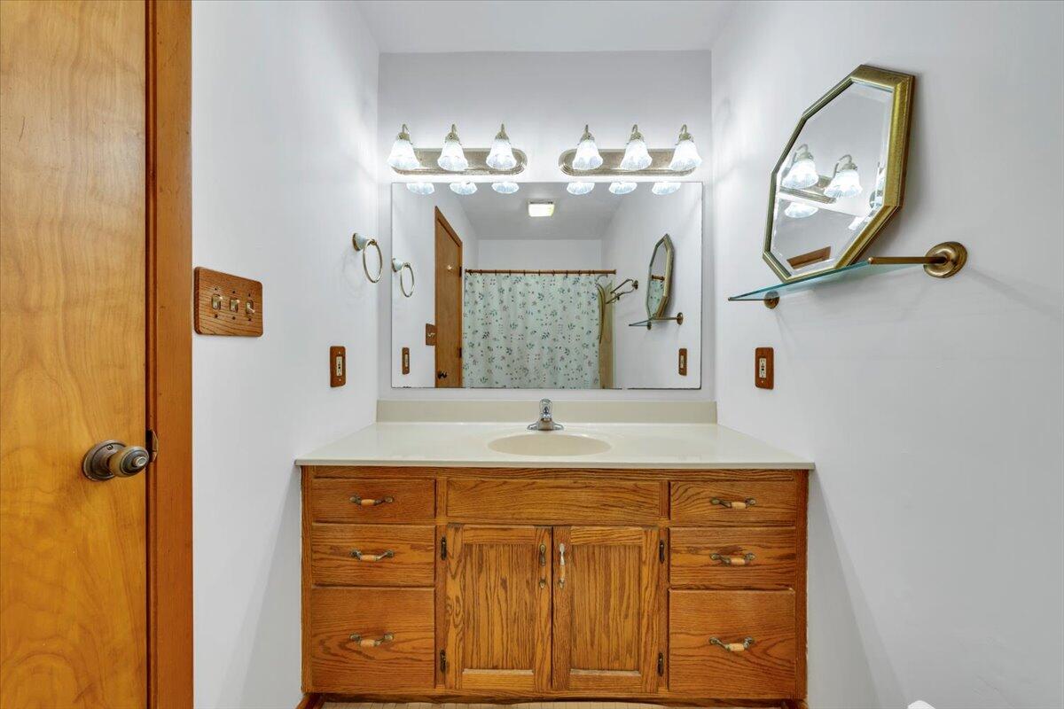 6505 Poage Valley Road Roanoke, VA 24018 - Photo 29 of 53 29-MIB05058