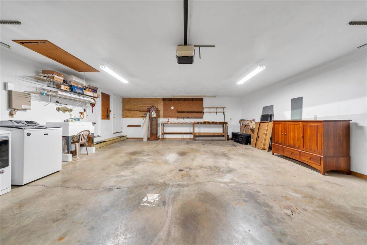 6505 Poage Valley Road Roanoke, VA 24018 - Photo 41 of 53 41-MIB05091