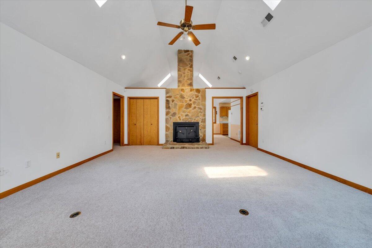 6505 Poage Valley Road Roanoke, VA 24018 - Photo 7 of 53 07-MIB04980