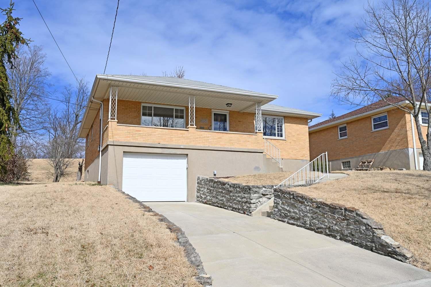 3158 Dickinson Road Cincinnati, OH 45211 - Photo 2 of 31 Gallery Image 2
