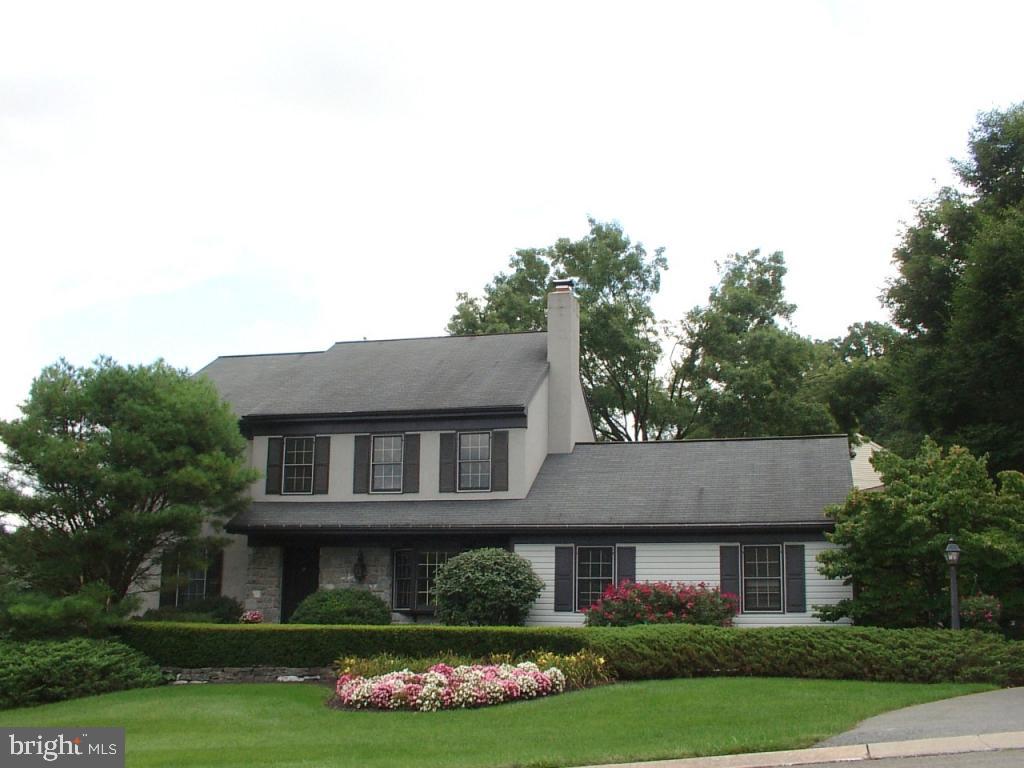 2609 Spring Valley Road Lancaster, PA 17601 - Photo 1 of 19 Gallery Image 1