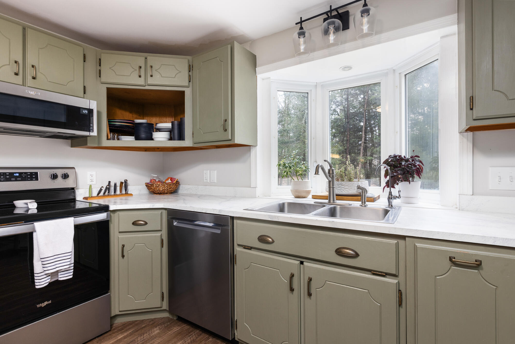 158 Pownal Road Freeport, ME 04032 - Photo 8 of 50 Kitchen-3
