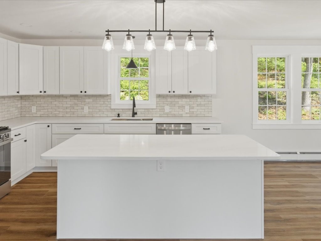 90 Ashaway Road Westerly, RI 02891 - Photo 13 of 41