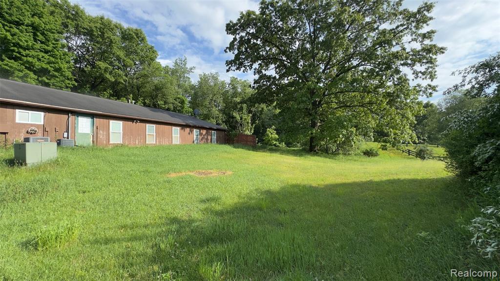 2608 East Sutton Road Metamora, MI 48455 - Photo 61 of 64