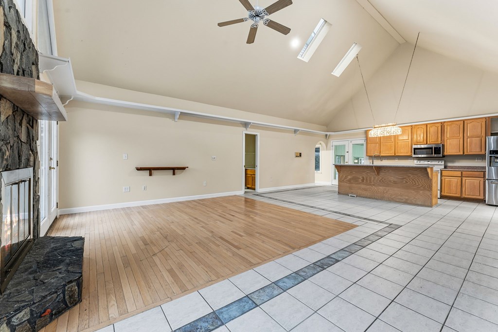 286 McCombs Road Murphy, NC 28906 - Photo 4 of 76