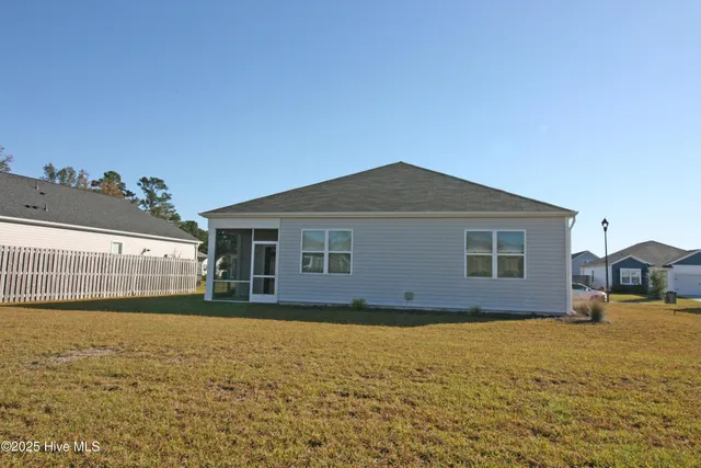 $2,200 | 2529 Down Strm Lane, Wilmington, NC 28401