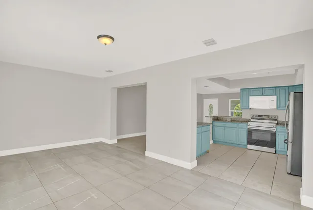 $3,600 | 8392 Pinto Drive, Lake Worth, FL 33467