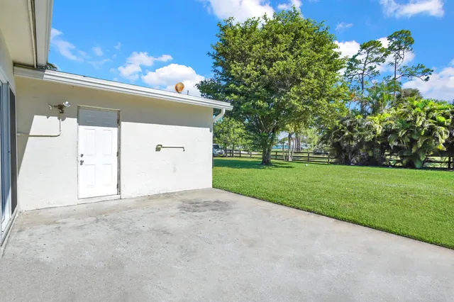 $3,600 | 8392 Pinto Drive, Lake Worth, FL 33467