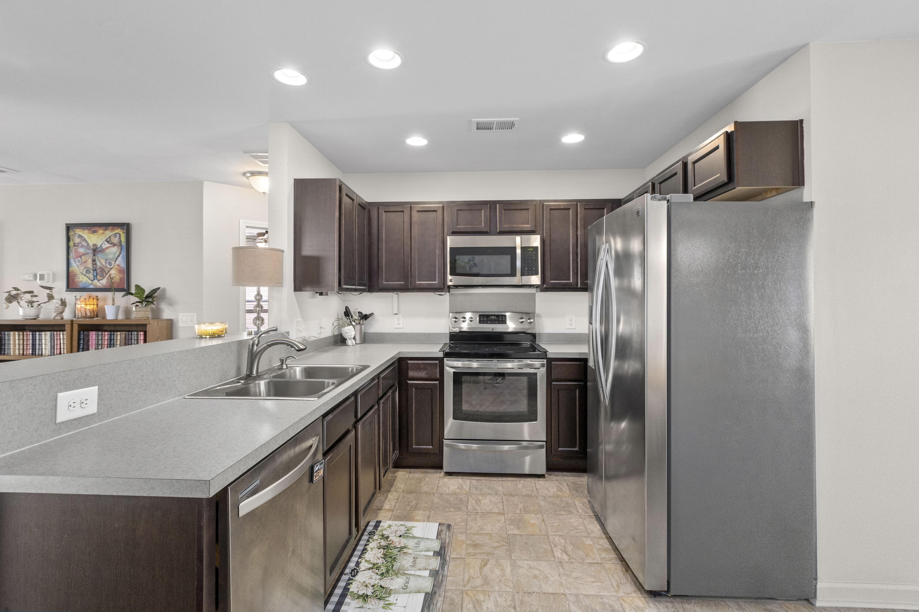 157 Brittondale Road Summerville, SC 29485 - Photo 18 of 44 157BrittondaleRd-CasaVerdeMediaLLC22