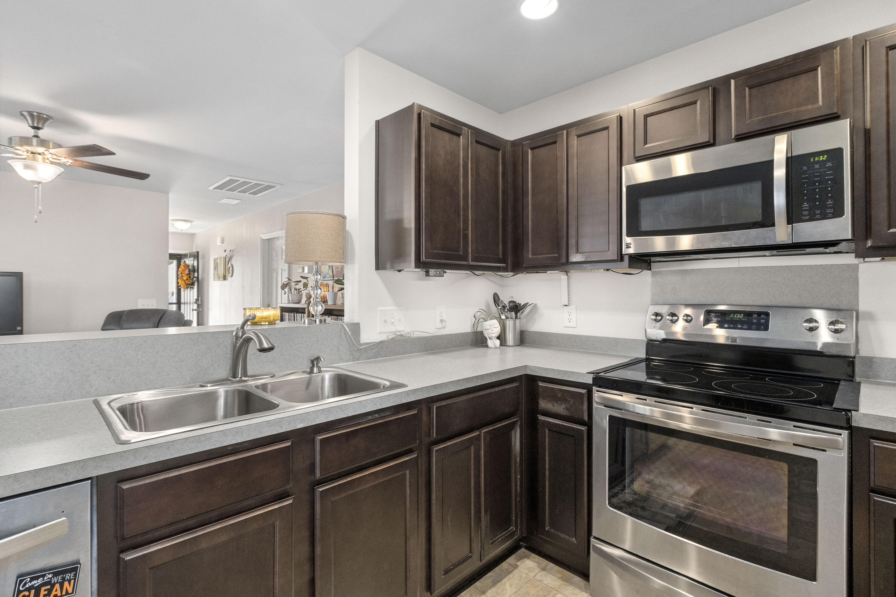 157 Brittondale Road Summerville, SC 29485 - Photo 21 of 44 157BrittondaleRd-CasaVerdeMediaLLC25