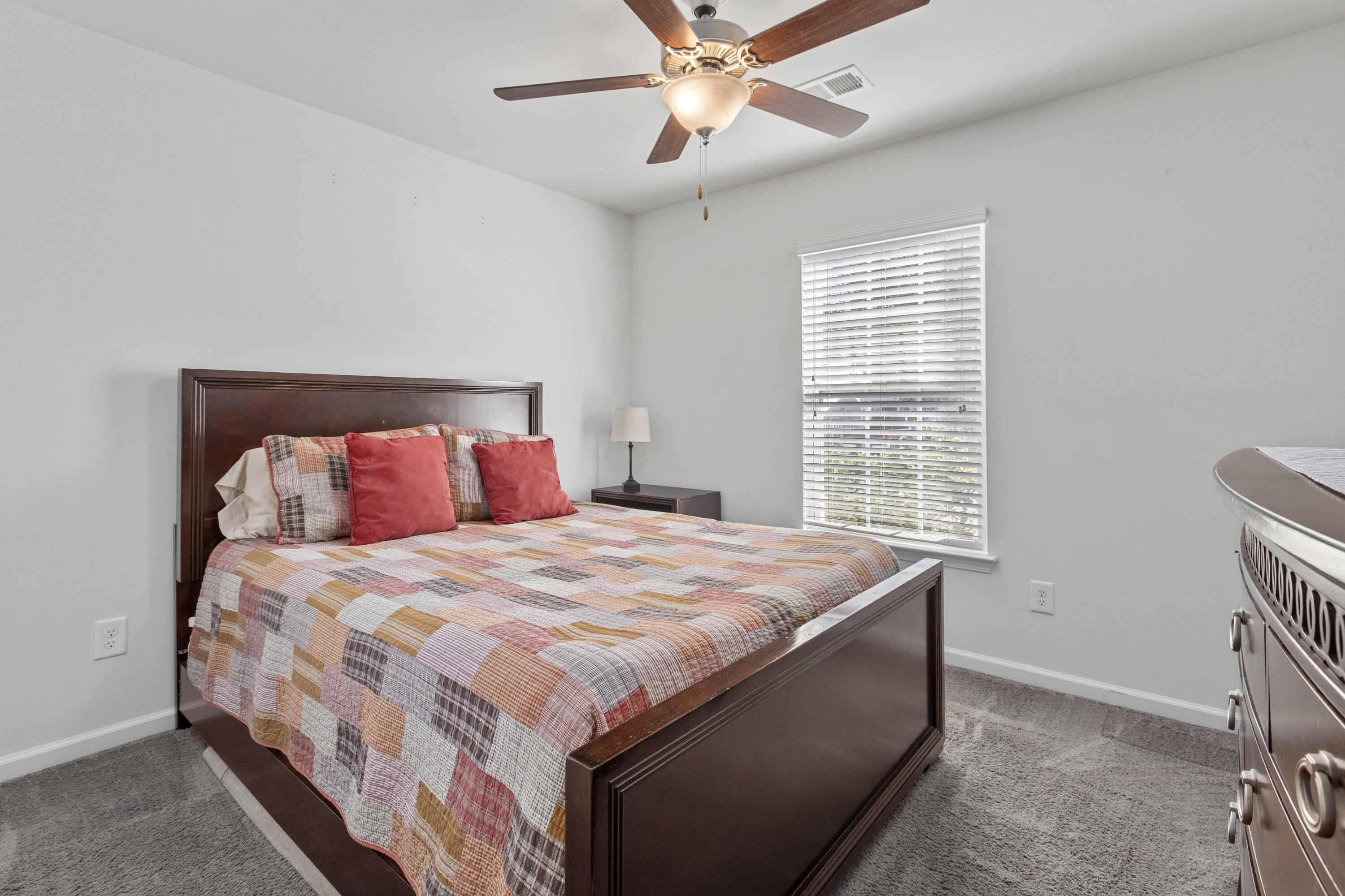 157 Brittondale Road Summerville, SC 29485 - Photo 29 of 44 157BrittondaleRd-CasaVerdeMediaLLC8