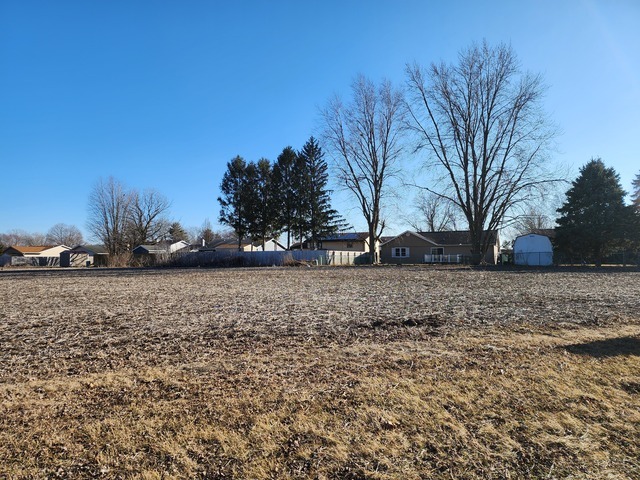 2294 Railsplitter Avenue Lincoln, IL 62656 - Photo 1 of 3 Gallery Image 1