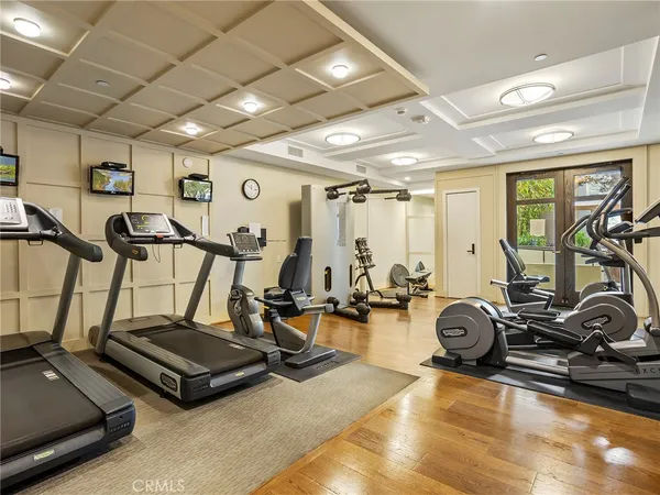 $1,719,917 | 920 Granite Drive, Unit 213, Pasadena, CA 91101