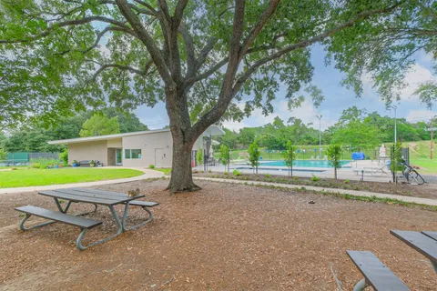 $499,000 | 13811 Menasco Court, Houston, TX 77077
