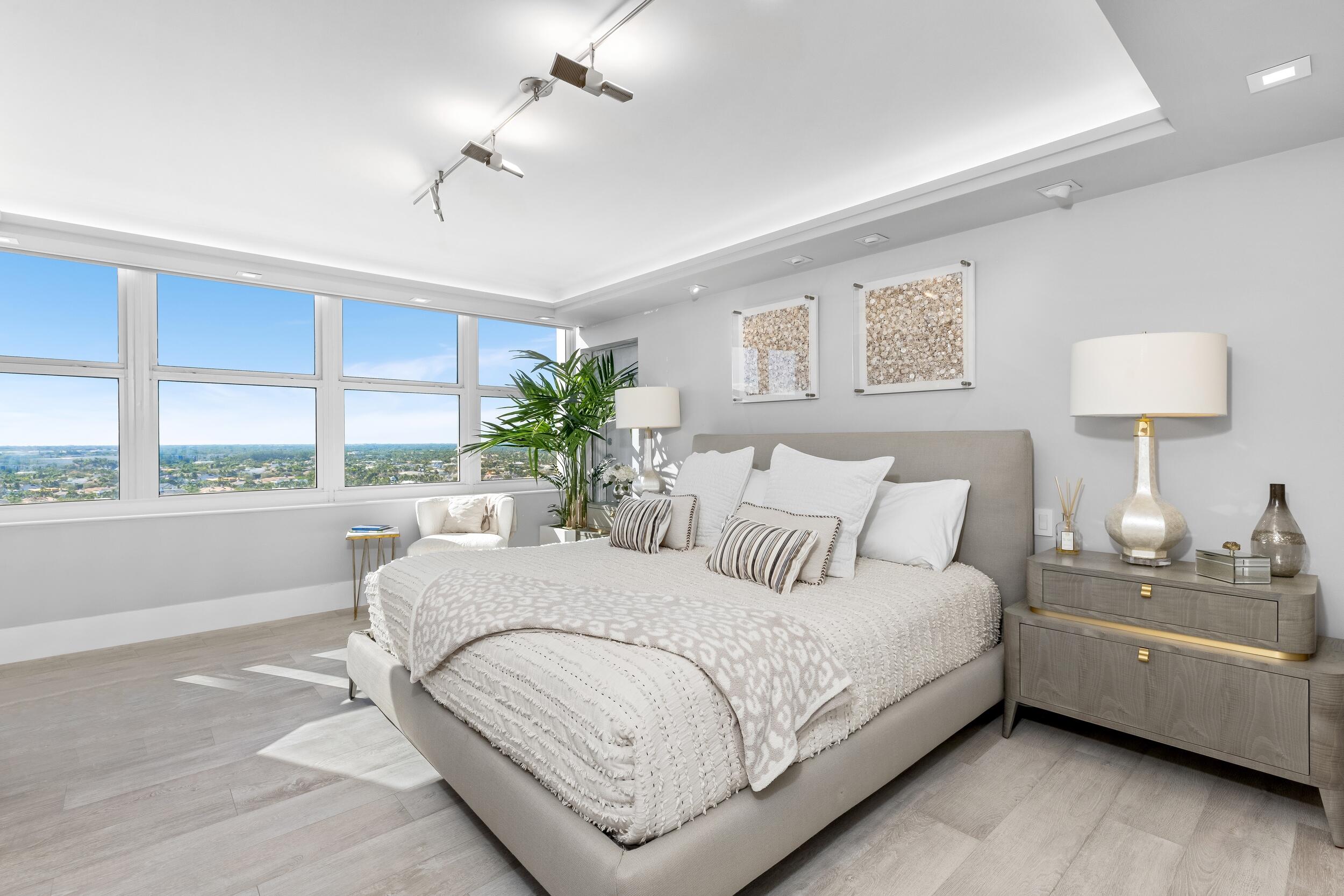 2800 South Ocean Boulevard, Unit 18F Boca Raton, FL 33432 - Photo 27 of 33 Guest Bedroom