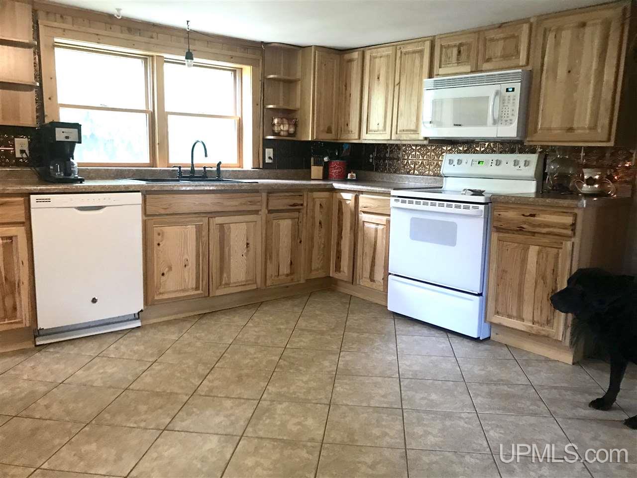 57940 Lilja Road Calumet, MI 49913 - Photo 12 of 26