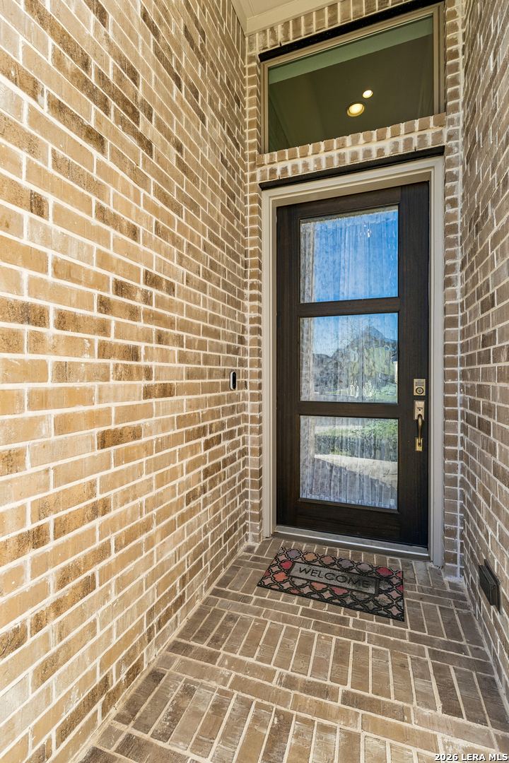 63 Ricadonna San Antonio, TX 78253 - Photo 4 of 43 a front view of a house with a window