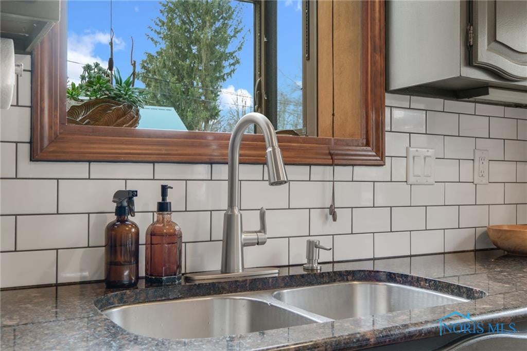 2329 Goddard Road Toledo, OH 43606 - Photo 18 of 41 Gallery Image 18