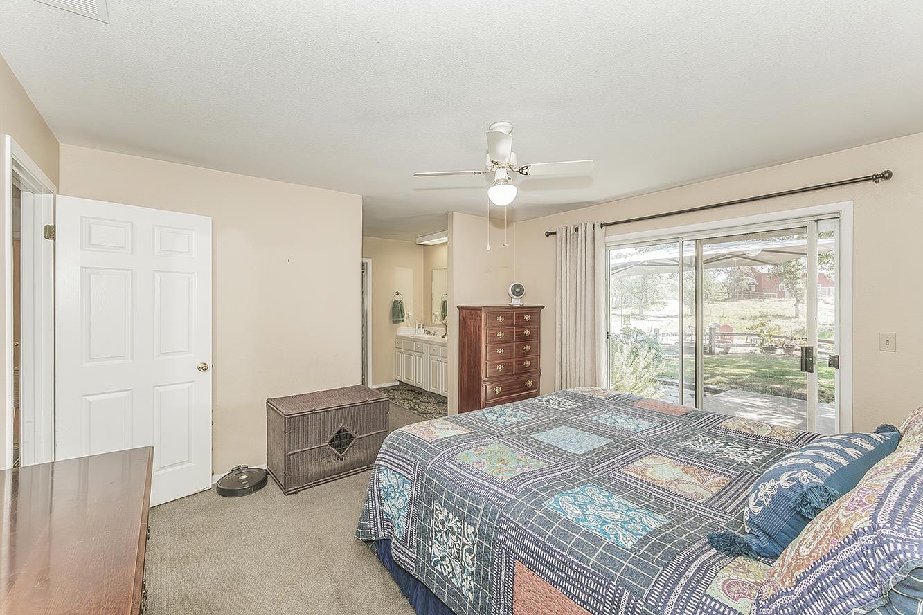 14815 Garlock Lane Prather, CA 93651 - Photo 22 of 80
