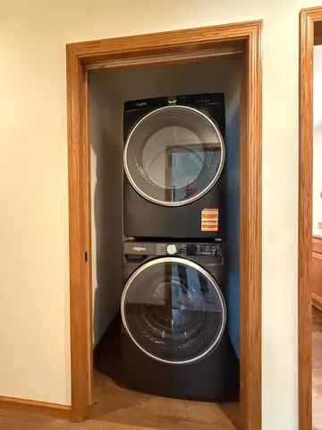 $325,000 | 2405 Harvard Drive, Janesville, WI 53548