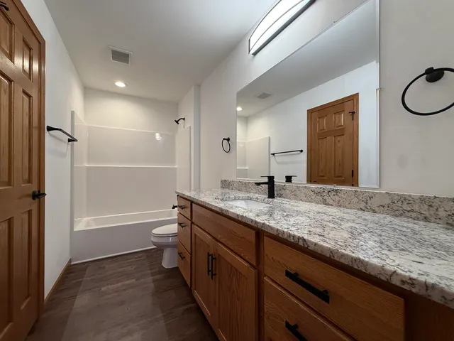 $325,000 | 2405 Harvard Drive, Janesville, WI 53548