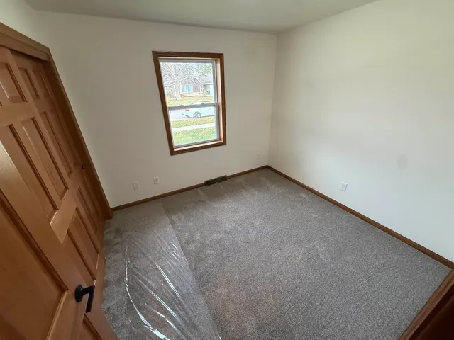 $325,000 | 2405 Harvard Drive, Janesville, WI 53548