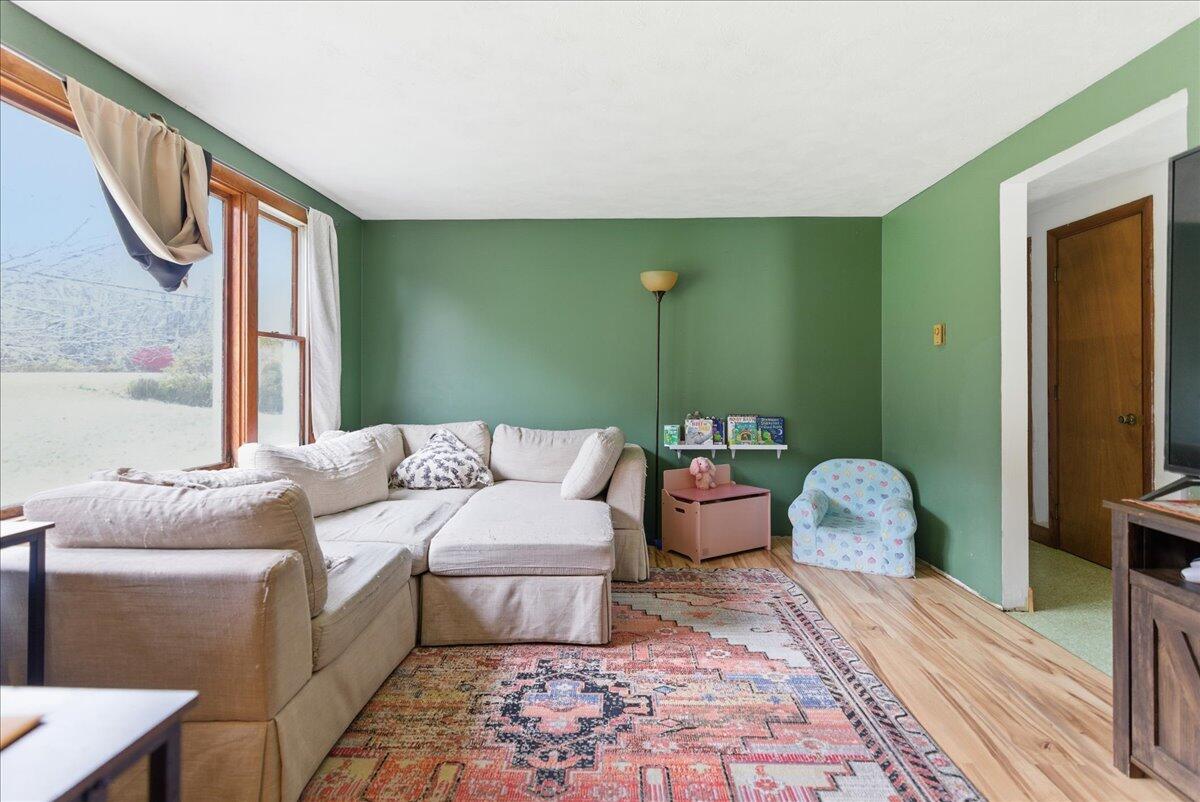 583 West W Alna Road Alna, ME 04535 - Photo 10 of 37 Living Room