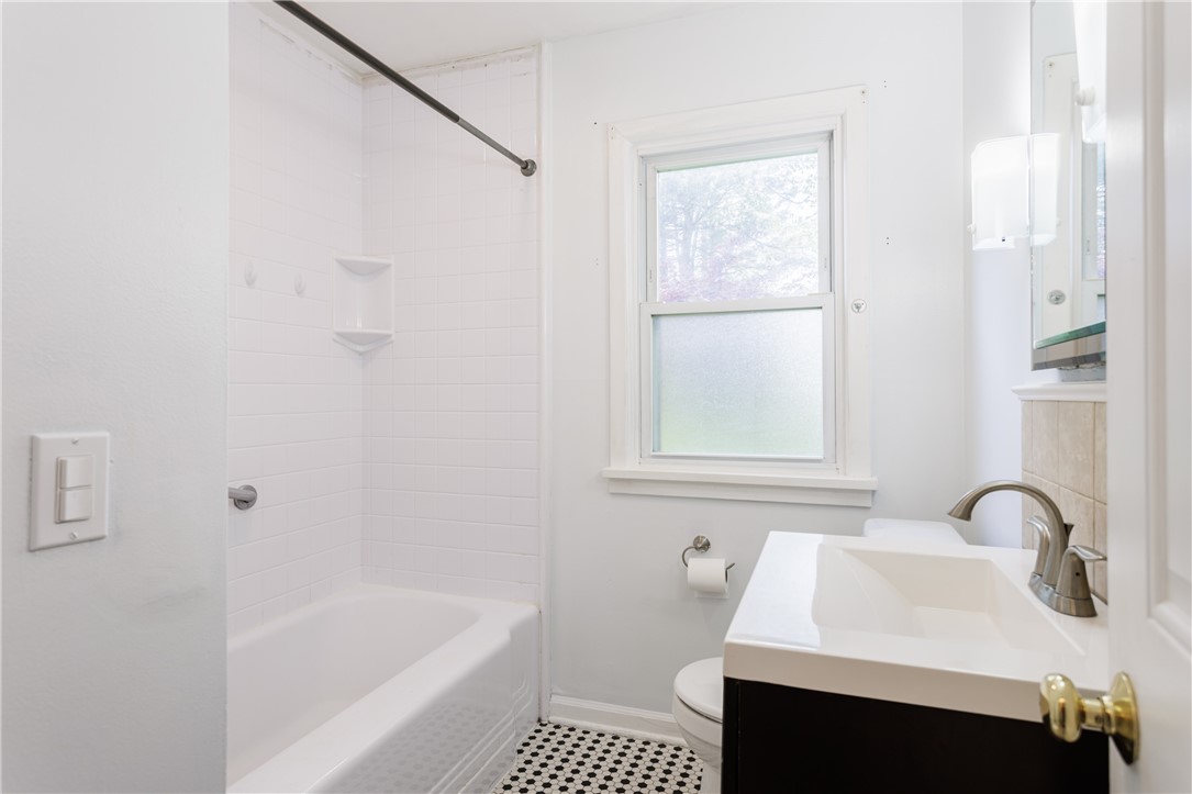 89 Arlidge Drive Greece, NY 14616 - Photo 13 of 23