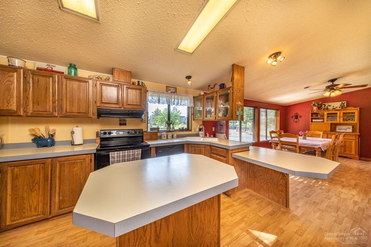 62510 Stenkamp Road Bend, OR 97701 - Photo 9 of 25 Additional Photo