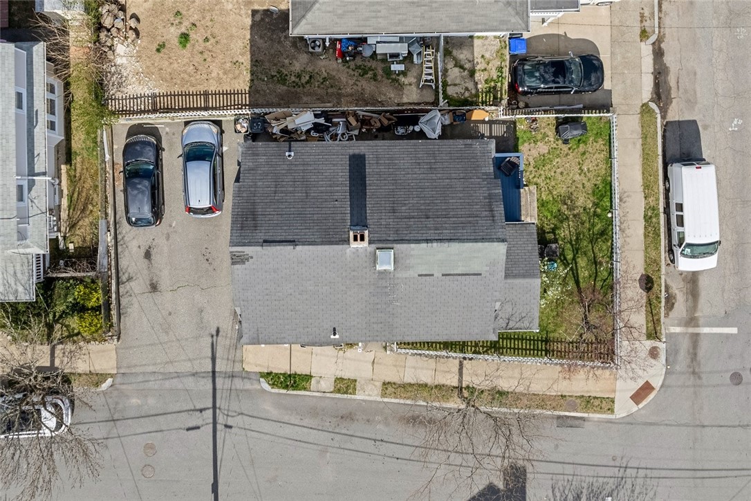 52 Cactus Street Providence, RI 02905 - Photo 4 of 29
