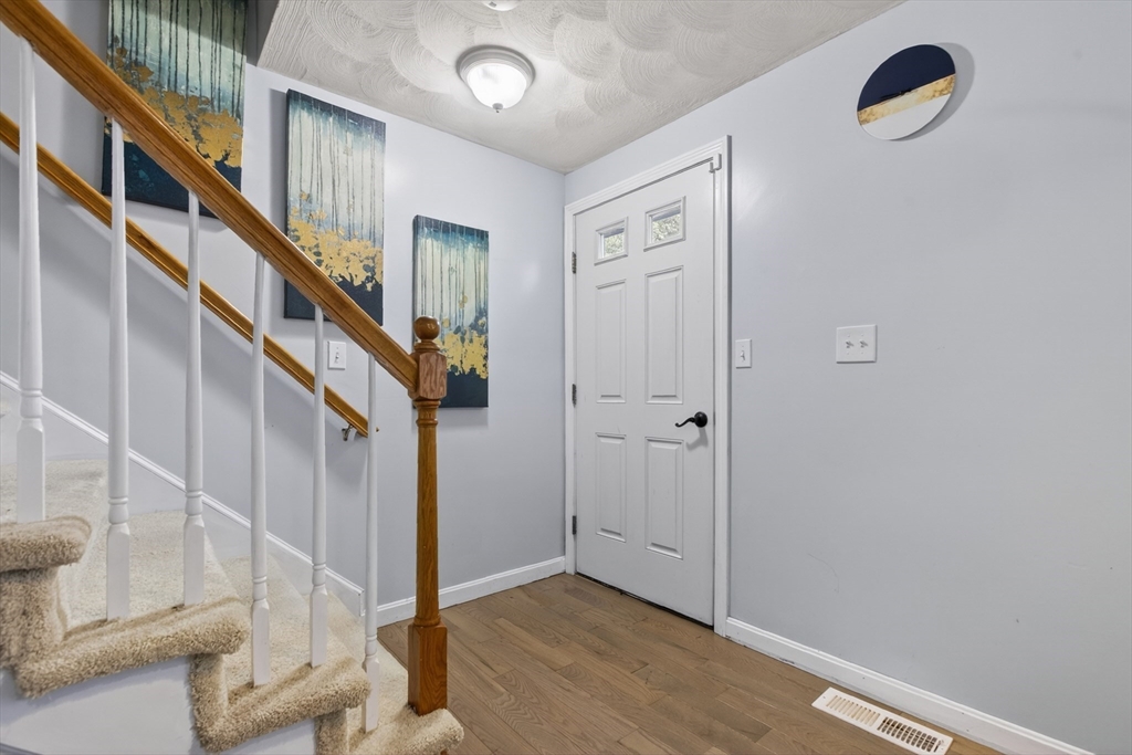 59 Nevins Road, Unit 59 Methuen, MA 01844 - Photo 3 of 33